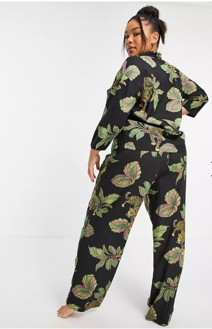 Asos Design Curve Black Top and Pajama Set Botanical Tiger Long Sleeve Size 16